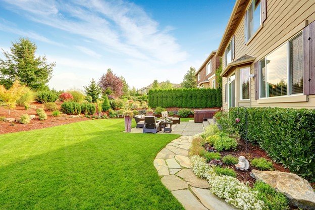 Staging Your Home's Outdoor Areas for Ultimate Buyer Appeal